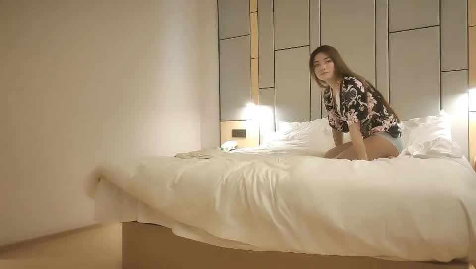 [主播探花] 2021-05-15 文轩探花05-15兼职小模特