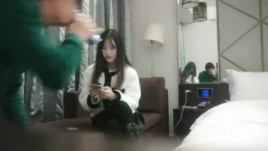 【干净利速】，168cm高挑长腿，清纯外围女神，裸吹，滑套，后入猛操，夜夜笙歌欢愉，精品不断