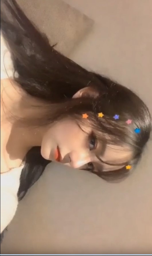 91【猫先生】2020-03-21 小姑娘特瘦胸还不小 出门在外没有拍摄条件