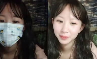 【云南清纯大一学妹】，勤工俭学新途径，夜深人静宿舍直播，极品吊钟大胸，粉穴跳蛋淫液汪汪