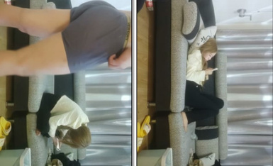 【冒险雷探花】，2000网约兼职商场导购，22岁C罩杯，沙发上战斗视角满分，前凸后翘温柔爱笑，佳作劲爆