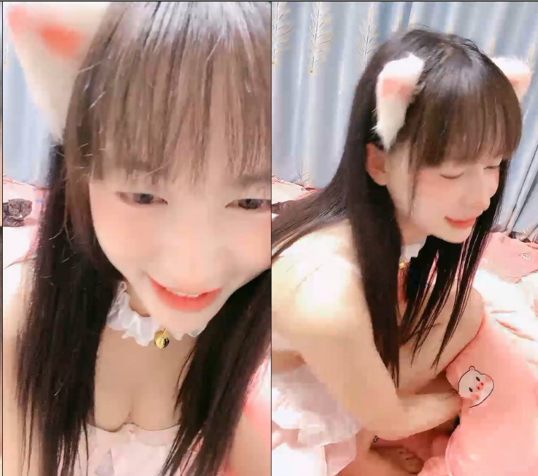 纯欲系天花板美少女！情趣耳朵小铃铛！被炮友揉捏奶子，揉搓小穴低低呻吟，抓着JB吸吮舔弄