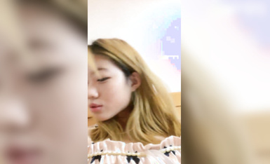 核彈！兩個學生被幹了~20小時~【電競少女】都快乾哭了~！！qc1 (4)