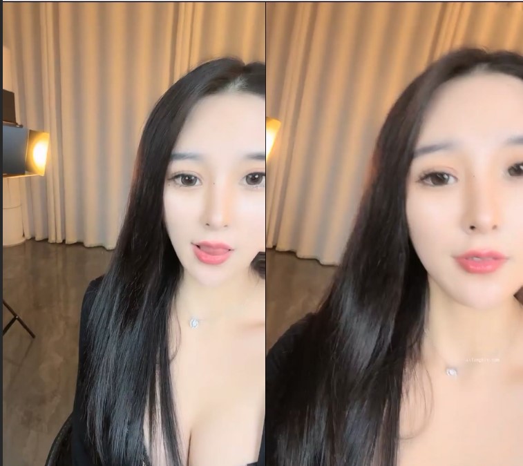 推荐！绿播女神~顶级颜值~【做你意中人】简直美到犯规~！ (1)