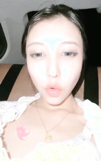 野外直播~【小尾巴】，今年最棒的戶外車震~女主很漂亮，更刺激的性愛，騷貨很容易被滿足 (1)