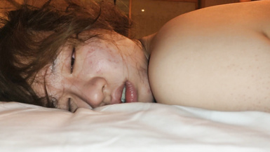 八月重磅福利私房售價180大洋MJ大神雙人組強制捂七迷玩90後灰絲白虎人妻高清完整版 (5)