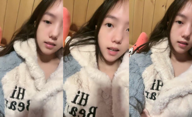 最正宗校花來了【晚兒】超級嫩B，看著好像還是個處女，清秀臉蛋，慢慢就摸出水來了，刺激好看！ (3)