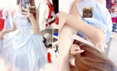 淫欲反差美少女【Lt774523412】萌萌的外表下是个小骚货，无比软糯性感下面粉嫩嫩的，高潮时忍不住勾起小脚丫，又骚又可爱