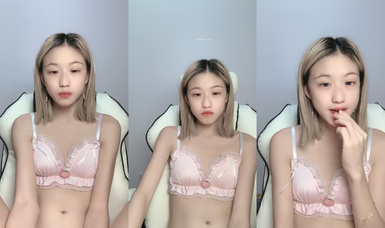 天花板級別校花心動女生【初戀女友】沉浸式觀賞，一線天粉嫩白虎鮑魚，掰開給你看清楚，超贊！ (9)