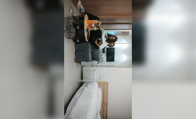 良家小姐姐 聊天记录各种撩 酒店相拥好亲热 苗条美腿 射了半套精液 妹子提着调侃