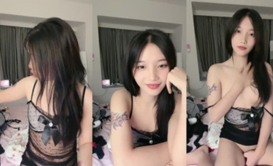 小米粥粥_超可愛小蘿莉大學畢業黃播，大肉棒抽插小穴 (3)