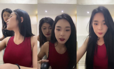 灬超級漂亮！【燦爛冬瓜】極品學妹~道具摳穴自慰~雙女御姐~全裸騷舞~爽死了~! (23)