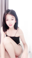 新人主播  超級粉嫩的校花級主播源源 舌釘口交 剛下海就跪在馬桶上被操，道具調教，胸推，舌釘小嘴性感口交，各種姿勢爆操 (55)