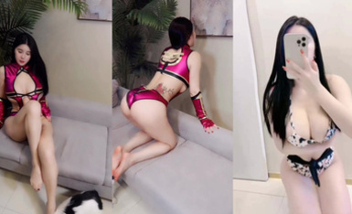 漫畫身材顏值巨乳【豬小七】260萬粉博主,奶比頭還大，人間極品尤物 (4)