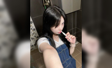 貴州xx師范學院 王x虹 21 B罩杯 在讀學生 內心戲多 想被主人後入