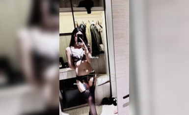 【Mona52】嬌妻多人運動3P野外露出圓潤白皙屁股讓人慾罷不能 (7)