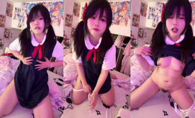 極品白嫩誘人少蘿，超反差定製視頻流出 (2)