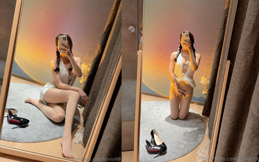 極品身材黑絲少婦，黑絲美腿自慰揉胸 (1)