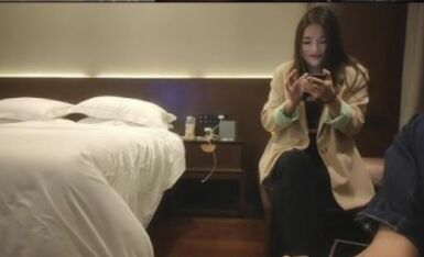 中国人不骗中国人深夜探花骚女，自带兔女郎情趣装